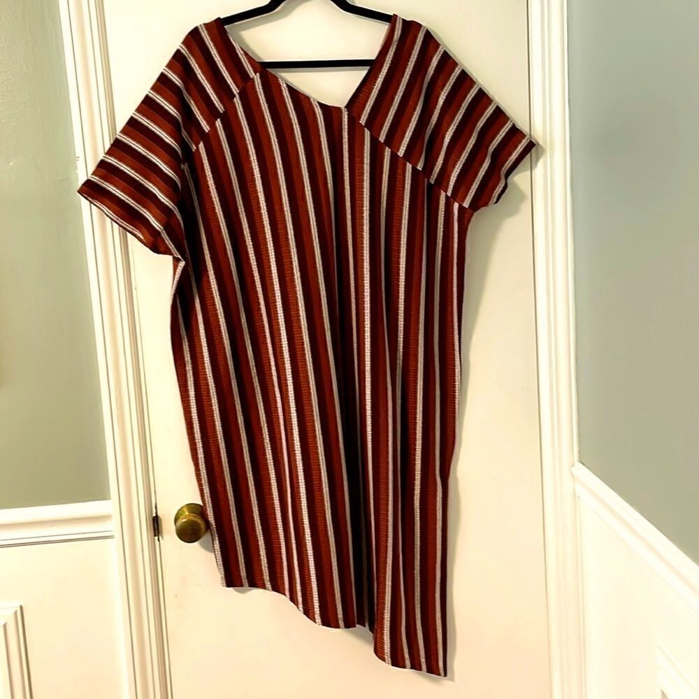 Umgee comfortable asymmetrical textured stripe dress in brown and white size 1X